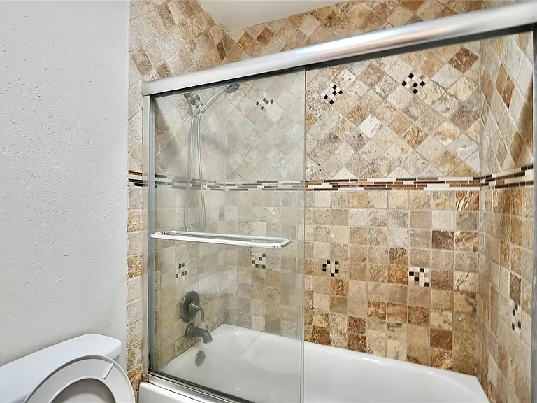 8314 La Roche Ln — Photo 12