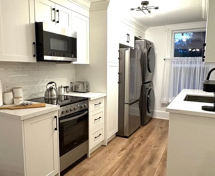 79 Cartwright St #2 — Photo 8