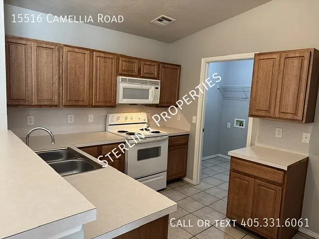 15516 Camellia Rd — Photo 7