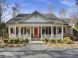 7931 Wolf Run Hills Rd, Fairfax Station, VA 22039