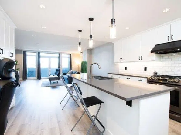 4876 Delta St #102, Delta, BC V4K 2T8