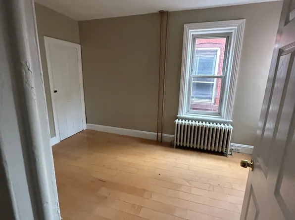 239 Adeline St, Trenton, NJ 08611