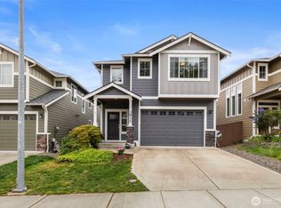 3911 Portside Dr, Bremerton, WA 98312