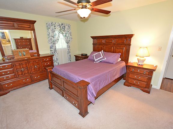 2nd image of 2287 Sentinel Dr