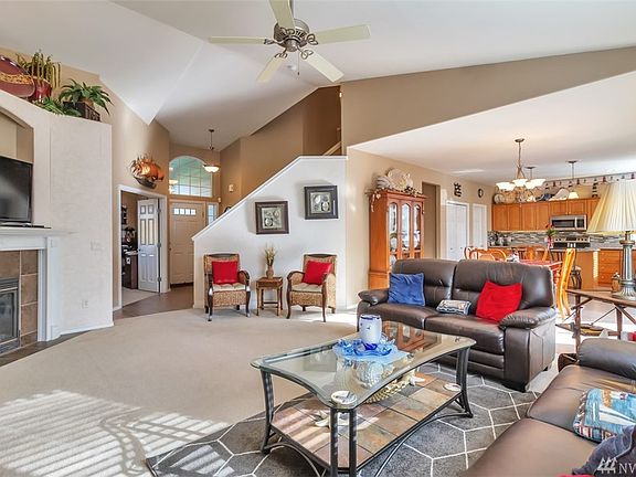 3rd image of 21107 83rd Street Ct E