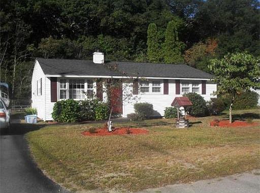 1st image of 17 Ewald Ave