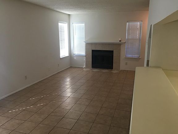 2nd image of 601 Starlinda Ct APT A