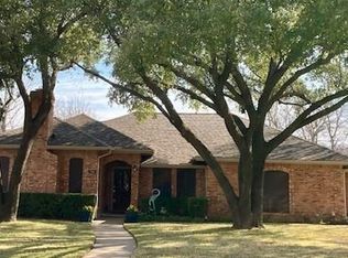 711 Meadowbrooke Cir, Duncanville, TX 75137