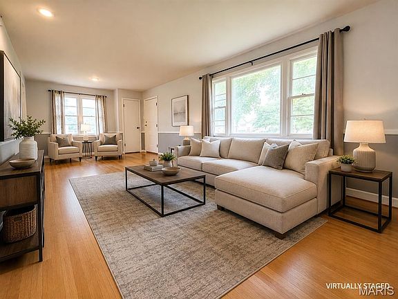 4th image of 1107 Wilson St