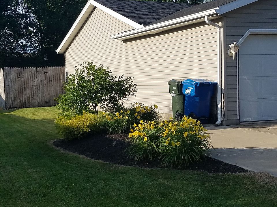 2nd image of 120 Anglers Ln