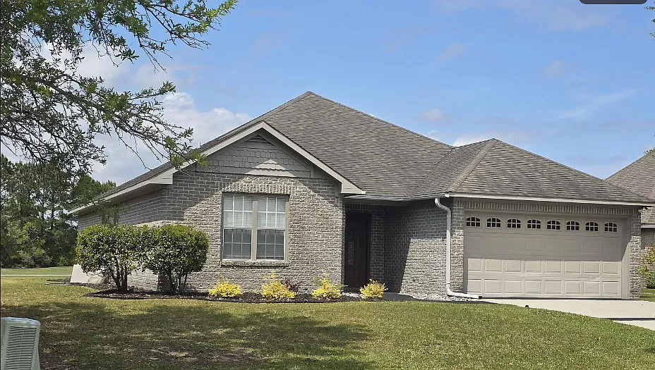 51 Castle Bay Dr