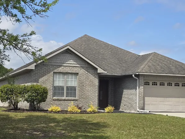 51 Castle Bay Dr, Hampstead, NC 28443