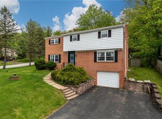 663 Harborview Dr, Plum Boro, PA 15239