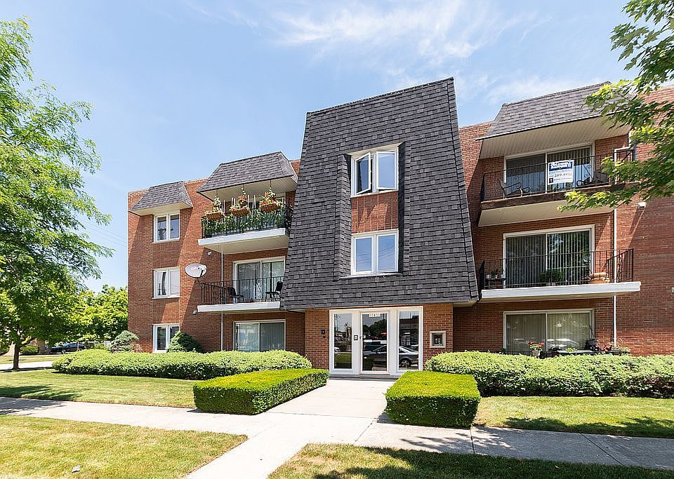 1st image of 10801 S Keating Ave APT 3SE