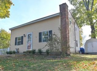 9 Bridge St, North Grafton, MA 01536