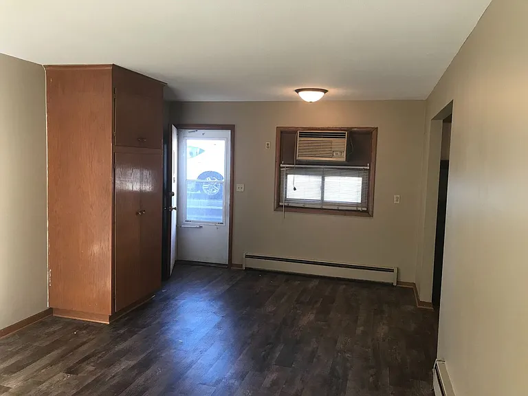 7700 Bloomington Ave South — Photo 4