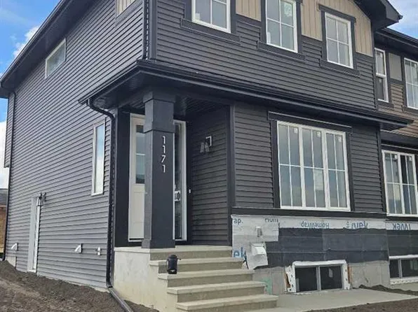 1122 W Cobblestone Blvd SW, Airdrie, AB T4B 5L3