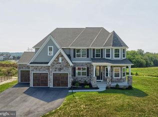 232 W Side Dr, Lititz, PA 17543