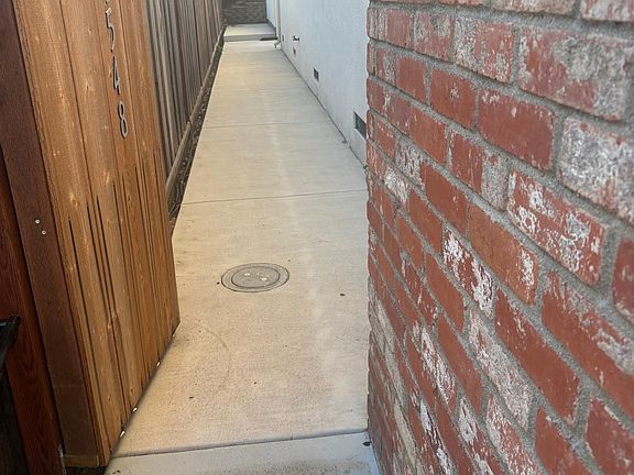 3rd image of 41548 Higgins Way