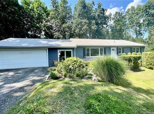 16 Hoyt Rd, Bethel, CT 06801