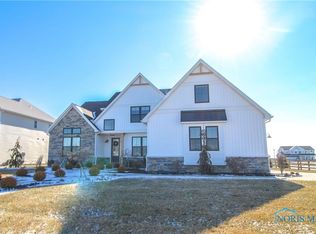 9521 Stallion Cir, Whitehouse, OH 43571