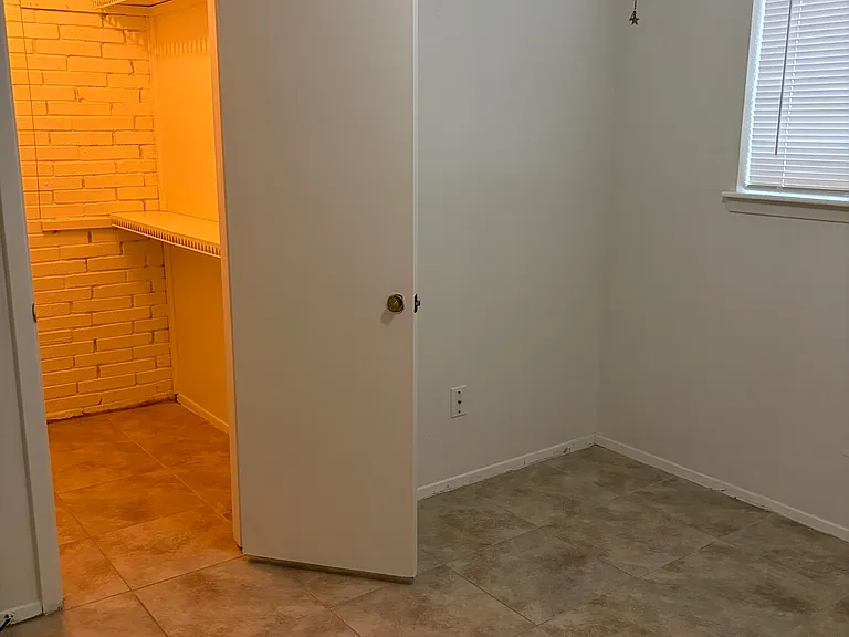 3746 Laura Leigh Ln — Photo 35