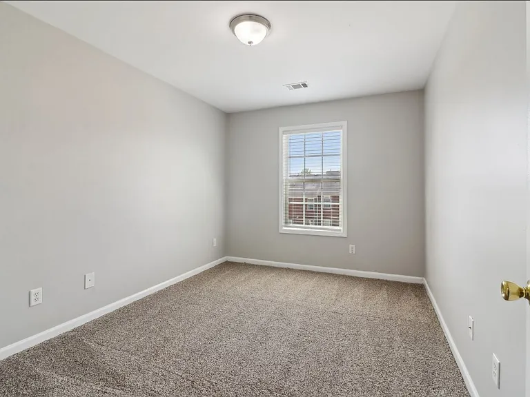 7712 Autry Cir #204 — Photo 27