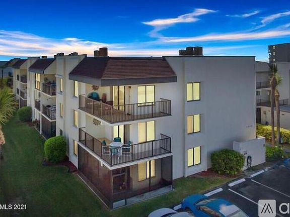 2nd image of 527 Taylor Ave #527