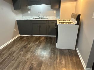 2038 Lilac Ln APT 202, Aurora, IL 60506