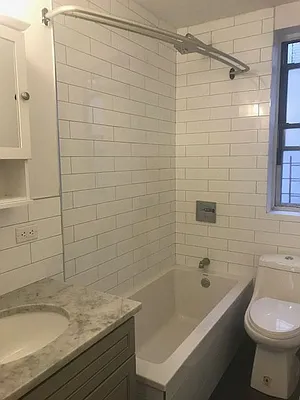 Rented by Urban Ambiance | media 7