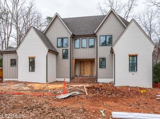 304 Windel Dr, Raleigh, NC 27609