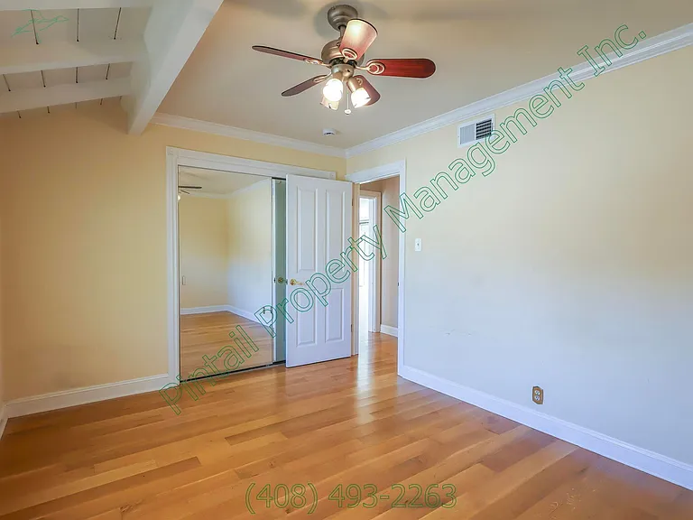 1513 Williams Ave — Photo 16