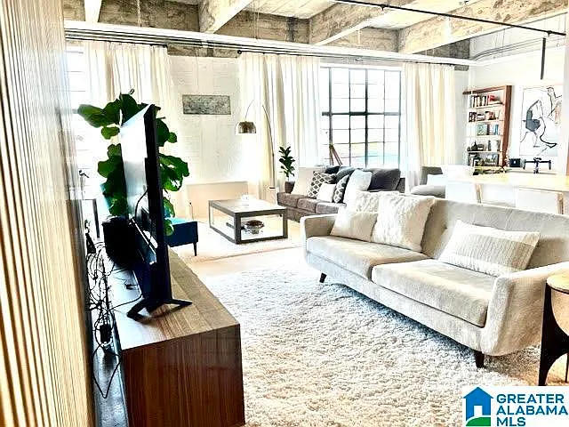 2329 1st Ave N #403 — Photo 13