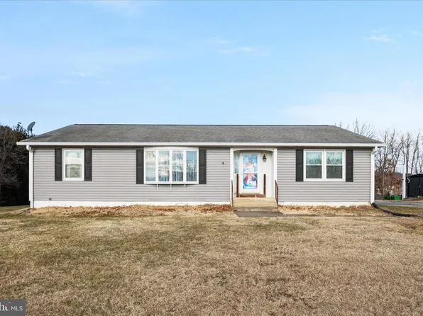 2467 Buck Hill Rd, Mount Jackson, VA 22842