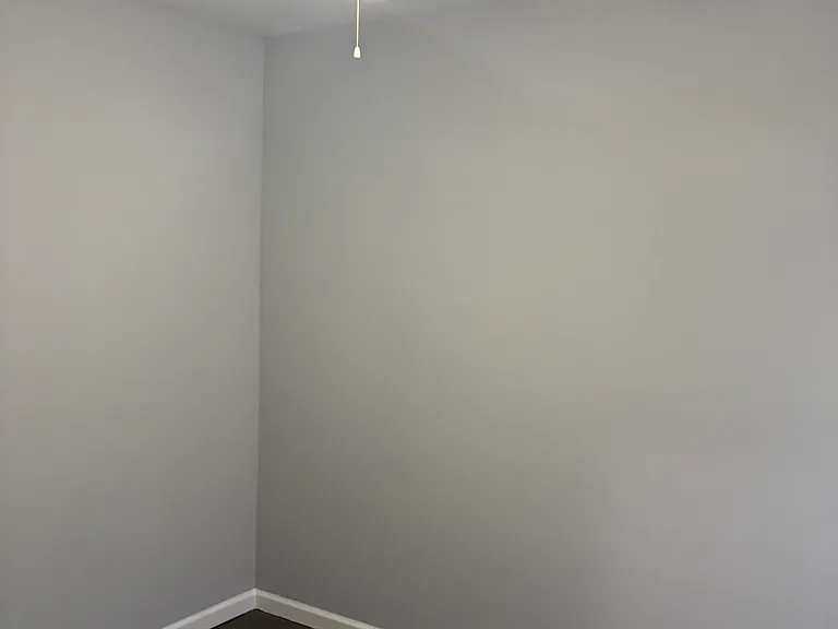 1322 W Victoria St — Photo 5