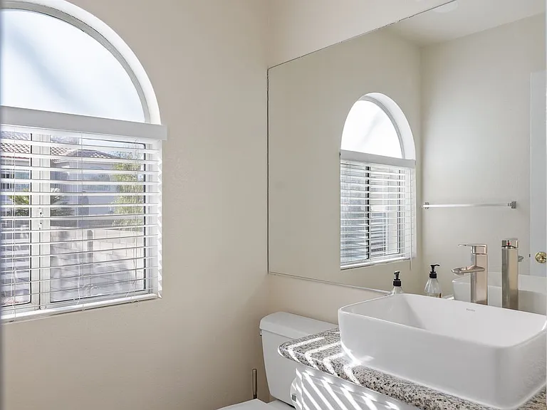37 Fox Trace Ct — Photo 26