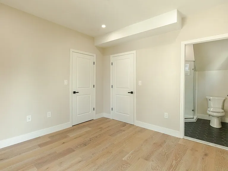 132-134 Holton St #2 — Photo 5