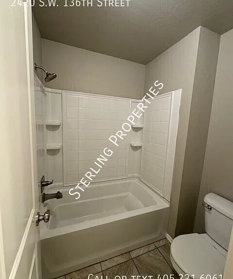 2420 SW 136th St — Photo 31