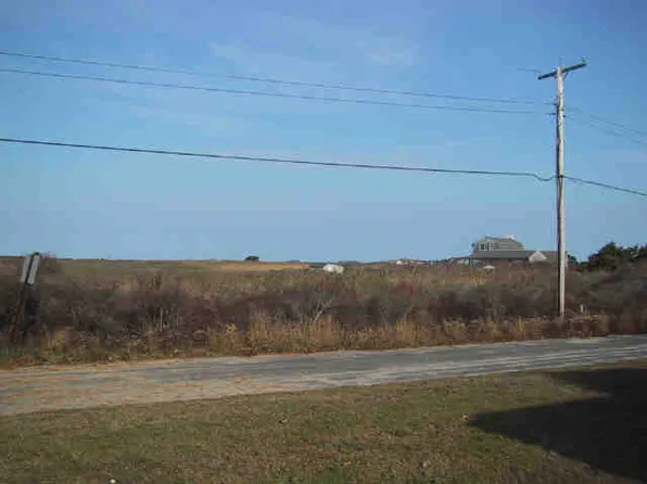 34 Tennessee Ave, Nantucket, MA 02554