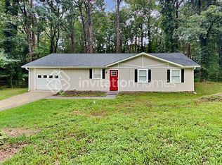 210 Hunt Ridge Dr, Stockbridge, GA 30281