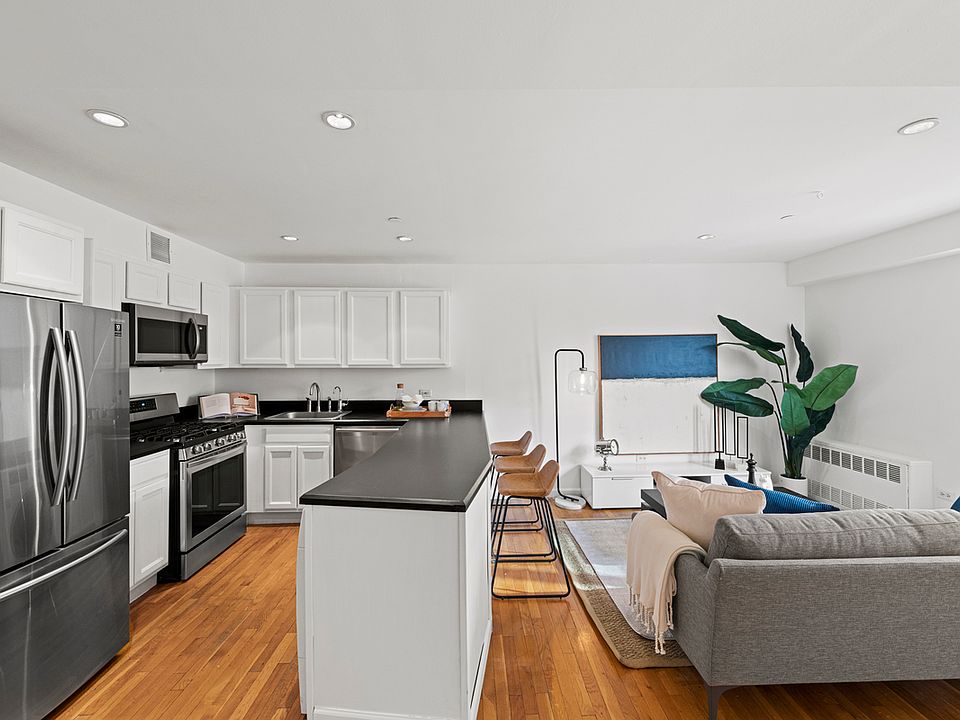 1st image of 754 E 6th St APT 5B