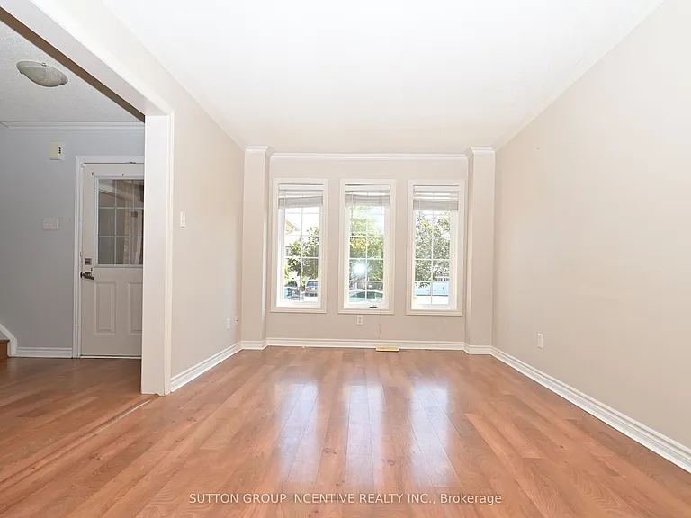 14 Brown Wood Dr — Photo 8