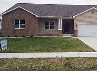 145 Covington Ave, Mt Zion, IL 62549