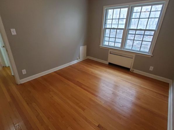 512-524 E Henry Clay St #512-4