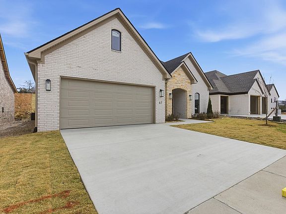 4th image of 67 Mountain Brook Rd