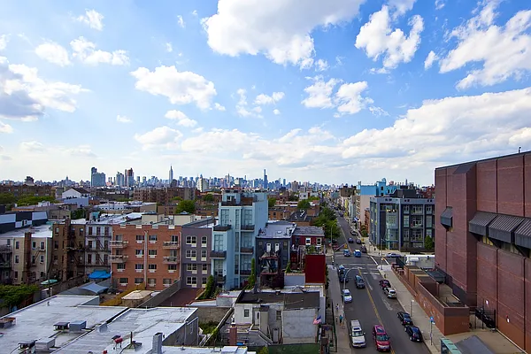 Rented by Bold New York | media 30