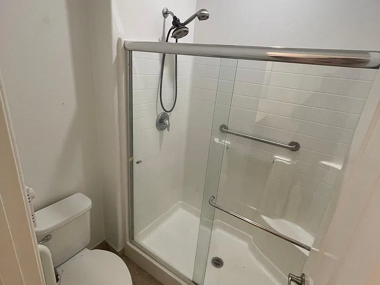 4071 Grand Fir Ln #2 — Photo 9