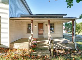 16594 Stark Rd, Springport, MI 49284