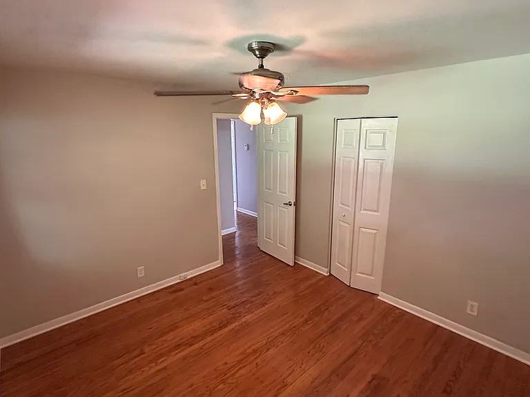 7817 Conifer Dr — Photo 9