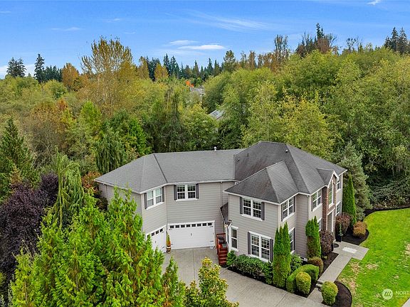 2nd image of 14911 81st Avenue SE